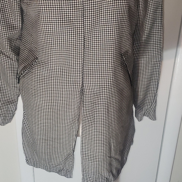 Top - Picture 3 of 7